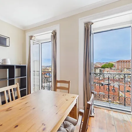 Appartement 2br W/ Terrace & Castle Sao Jorge Views - Alfama | By Airnest